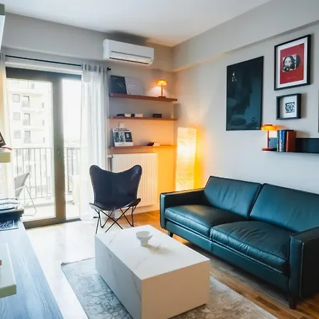 Diamond Boutique 1Br Apartment - City Center & Free Parking